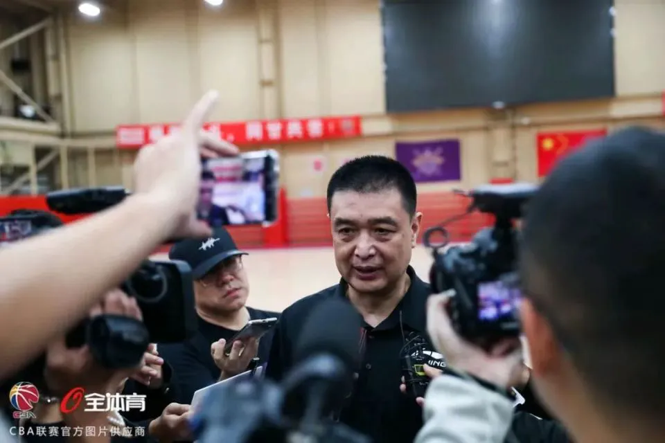 篮球训练新闻稿_1
